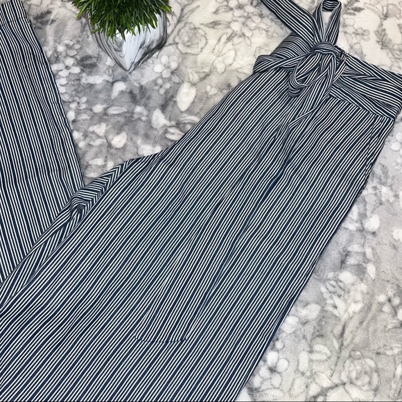 🐬 High Rise Wide Leg Pants - Picture 4 of 12